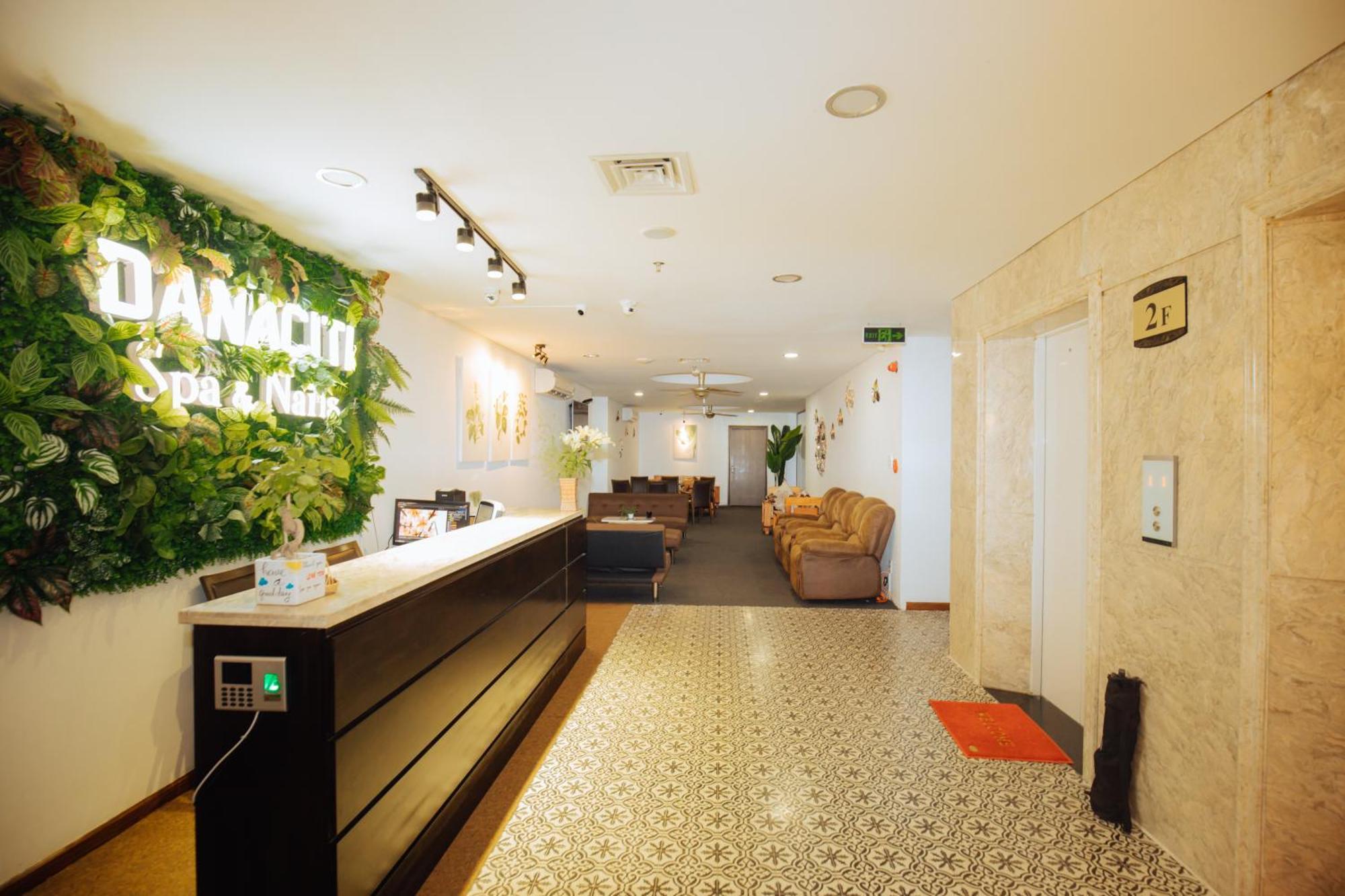 达纳希提酒店 岘港 外观 照片